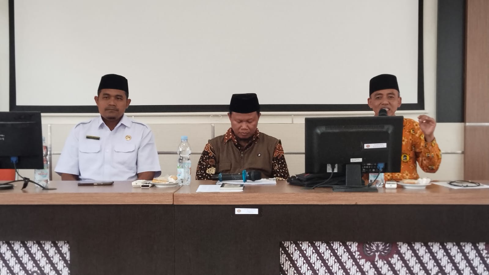 SMKN 1 Saptosari Selenggarakan Diklat Pembelajaran Al-Quran Metode Iqro